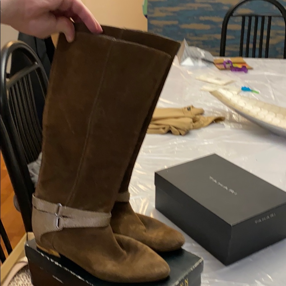 Brown suede boots with strap design